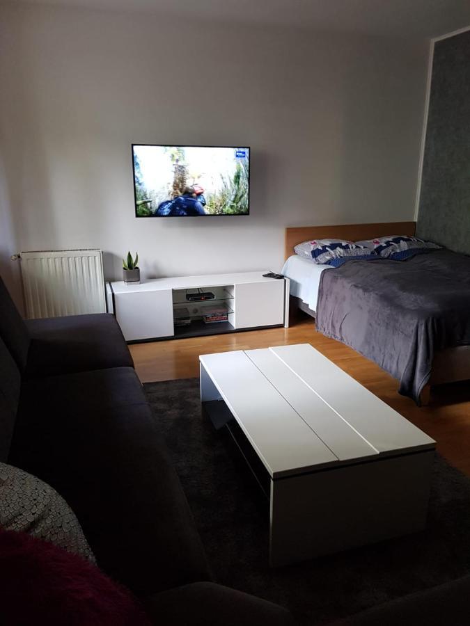 Dom Przy Plazy Apartment จิปโนแวค ภายนอก รูปภาพ